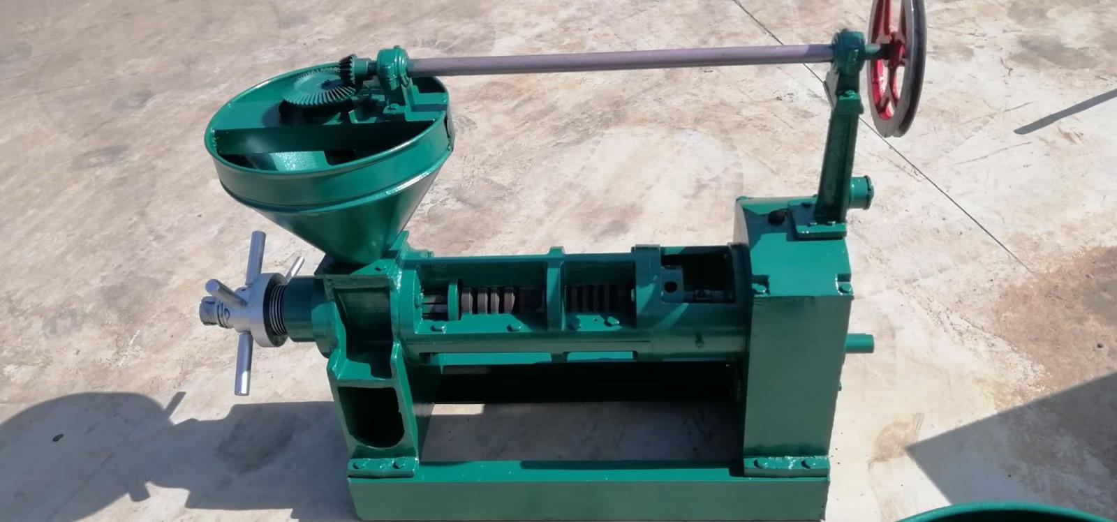 6YL-100 MODEL OIL PRESS