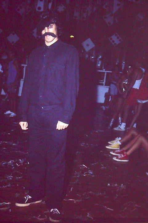 Eu...De Capitão Trovão. Cadê o Raimuuuuundo ?